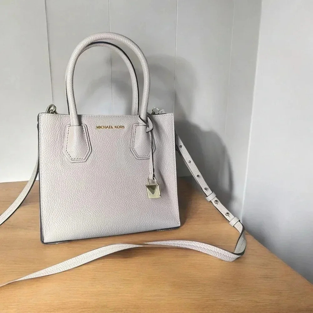 MICHAEL KORS MERCER Extra Small Pebbled Leather Crossbody MK BLUSH PINK LEATHER
